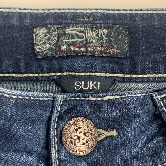 Silver Jeans Suki Mid Bermuda Shorts Dark wash denim Stretch Size 31 Distressed - Picture 4 of 9